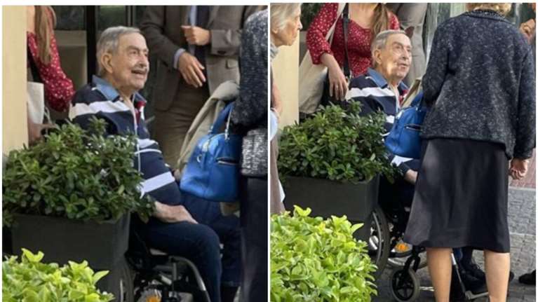 Κωνσταντίνος Γλύξμπουργκ: Καταβεβλημένος με ρινικούς καθετήρες σε σπάνια έξοδο στην Αθήνα