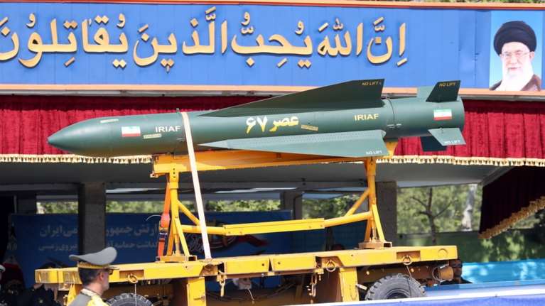 Μέση Ανατολή: Εξέδωσε ΝΟΤΑΜ το Ιράν για να αλλάξουν δρομολόγια τα αεροσκάφη - Θέμα χρόνου το χτύπημα στο Ισραήλ