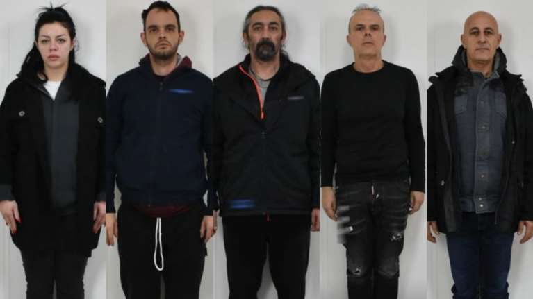 Κύκλωμα μαστροπείας: Αυτή είναι η Λορέλα που εξέδιδε ανήλικα κορίτσια για 100 ευρώ - Οι συνεργοί και οι &quot;πελάτες&quot;