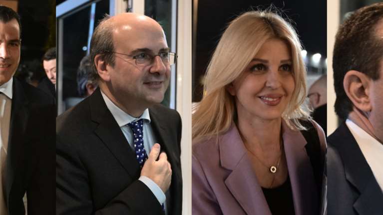 Συνεχίζεται για δεύτερη μέρα το "φροντιστήριο" στους βουλευτές για τα ομόφυλα ζευγάρια - "Δεν υπάρχει κανένα ρήγμα" είπε ο Πλεύρης