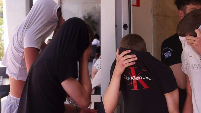 Πειραιάς: Σοκάρει η κατάθεση της 14χρονης - "Μου είχαν πιάσει τα χέρια, εγώ αντιστεκόμουν κι αυτοί γελούσαν" [βίντεο]