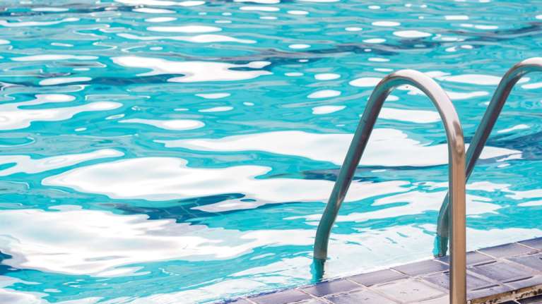 Χαλκιδική: Ξεσπάει ο παππούς της 8χρονης που πνίγηκε - &quot;Λένε ψέματα, η αδερφή της έψαχνε για πολλή ώρα&quot;