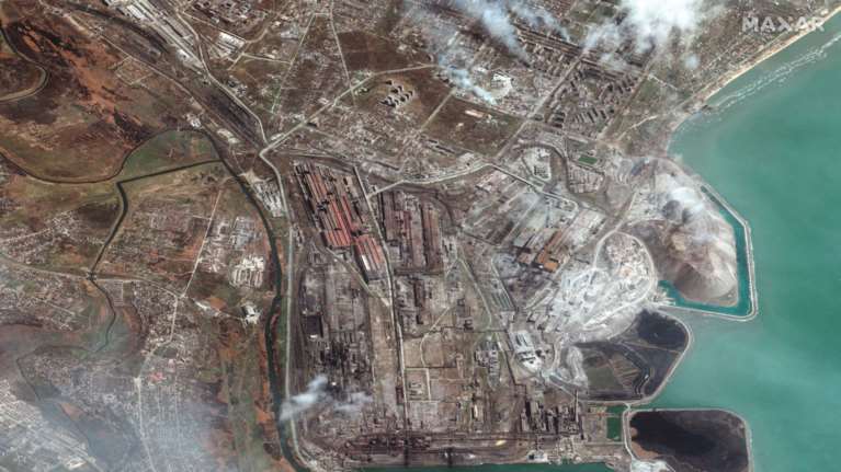 Πόλεμος στην Ουκρανία: Νέες απόπειρες εφόδου στο Αζόφσταλ - Διπλωματική προσπάθεια να σωθούν οι μαχητές