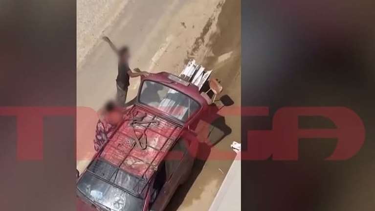 Βόλος: Βίντεο ντοκουμέντο - Κάνουν πλιάτσικο σε σπίτια κατεστραμμένα από τις πλημμύρες