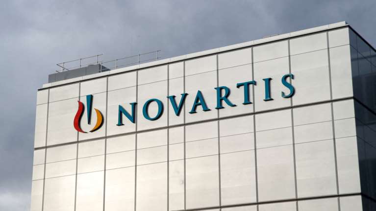 Εξελίξεις στην υπόθεση Novartis μετά τα αιτήματα Σαμαρά - Λοβέρδου για τις &quot;κουκούλες&quot; των προστατευόμενων μαρτύρων