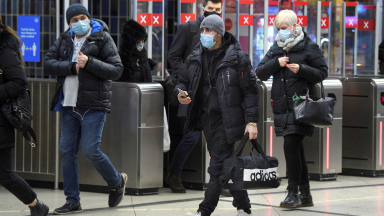 Μετάλλαξη κορονοϊού: H Σουηδία kλείνει τα σύνορα με Νορβηγία, Βρετανία και Δανία