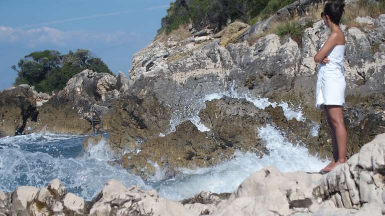 Με κοκτέιλ ζέστης και μελτέμια ξεκινά η εβδομάδα - Μπουρίνια στη Β. Ελλάδα την Κυριακή, στους 36 βαθμούς η θερμοκρασία