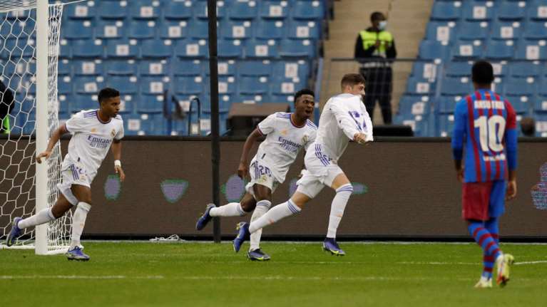 Ρεάλ Μαδρίτης: Το ρεκόρ νικών επί της Μπαρτσελόνα που κρατά από το 1965