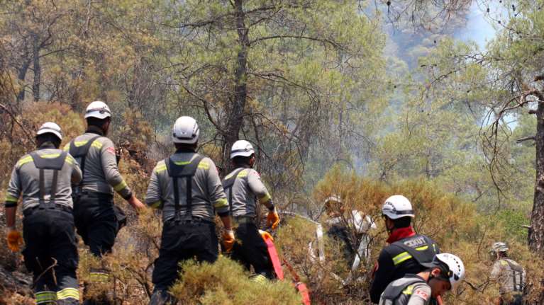 Τουρκία: Για τρίτη συνεχόμενη μέρα καίει η φωτιά στην Μαρμαρίδα