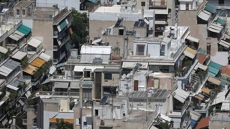 Το σχέδιο για φθηνή στέγη σε νέους: Κρατική επιχορήγηση ή άτοκα δάνεια έως 25.000 ευρώ