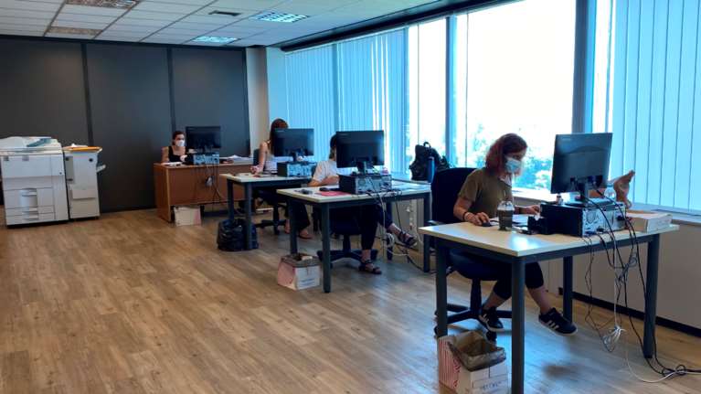 Σε λειτουργία ο νέος θεσμός των υπαλλήλων ροής και υποδοχής στον ΕΦΚΑ- Τι θα κάνουν, πώς θα εξυπηρετούν τους πολίτες