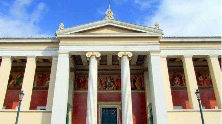 O αντιπρύτανης του ΕΚΠΑ διαψεύδει τον συνδικαλιστή της ΑΔΕΔΥ: Ψευδές πως &quot;κατέβασα&quot; τον server του πανεπιστημίου