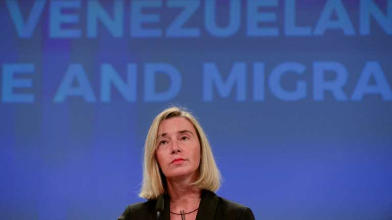 Σκάνδαλο διαφθοράς: Παραιτήθηκε η Μογκερίνι από πρύτανης του &quot;Κολεγίου της Ευρώπης&quot;, μετά τις κατηγορίες