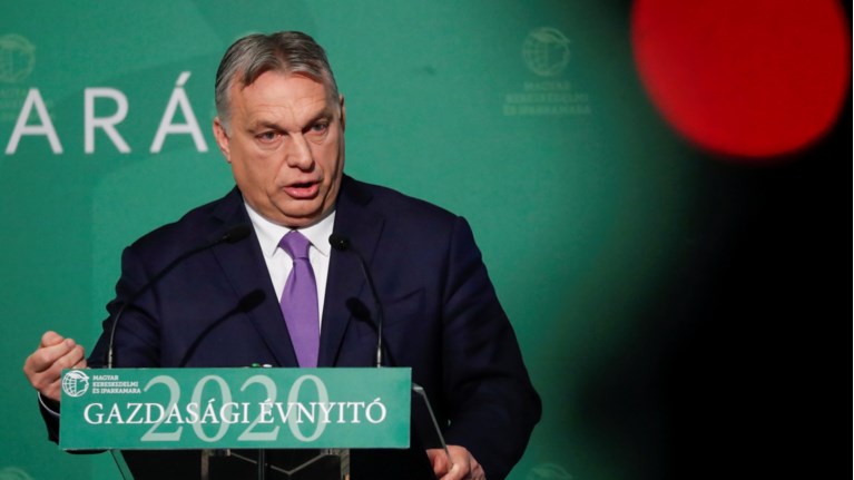 Βίκτορ Όρμπαν