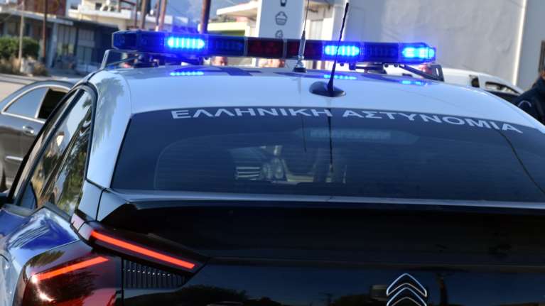 Χολαργός: Ελεύθερη η 30χρονη οδηγός που παρέσυρε το 12χρονο αγόρι - Δεν πέρασα με κόκκινο είπε στην απολογία της