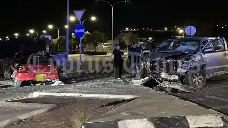 Οικογενειακή τραγωδία στην Κύπρο: Νεκροί σε τροχαίο παππούς, γιαγιά και τα δύο εγγόνια τους - Επέστρεφαν από γιορτή [Εικόνες]