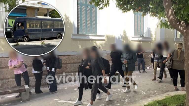 Χαλκίδα: Ελεύθεροι με όρους οι άλλοι δύο υπάλληλοι της ΔΟΥ
