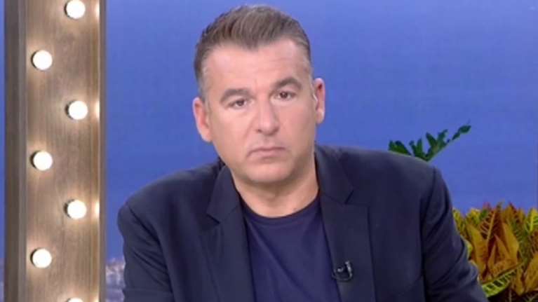 O Γιώργος Λιάγκας αιφνιδίασε συνεργάτη του on air: "Μου λέει ο κόσμος ότι είσαι το πιο αγέλαστο τηλεοπτικό πρόσωπο"