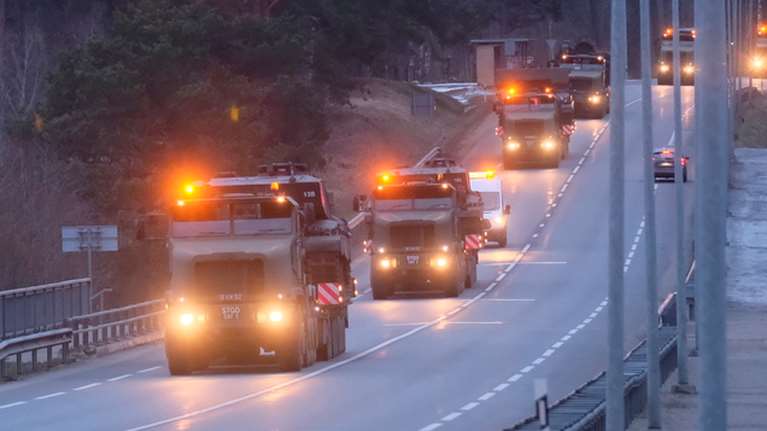 Πόλεμος στην Ουκρανία: ΗΠΑ και Γαλλία καλούν τους πολίτες τους να φύγουν αμέσως από τη Ρωσία