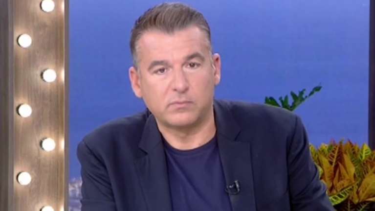 Γιώργος Λιάγκας: &quot;Με την Ελένη Μενεγάκη πηγαίναμε και γυρίζαμε κάθε μέρα μαζί στο σχολείο, ήταν η πιο όμορφη του σχολείου&quot;