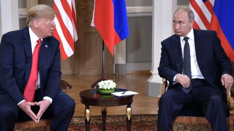 Τραμπ: "Ζήτησα από τον Πούτιν να σταματήσει τις επιθέσεις στο Κίεβο για μια εβδομάδα και συμφώνησε"