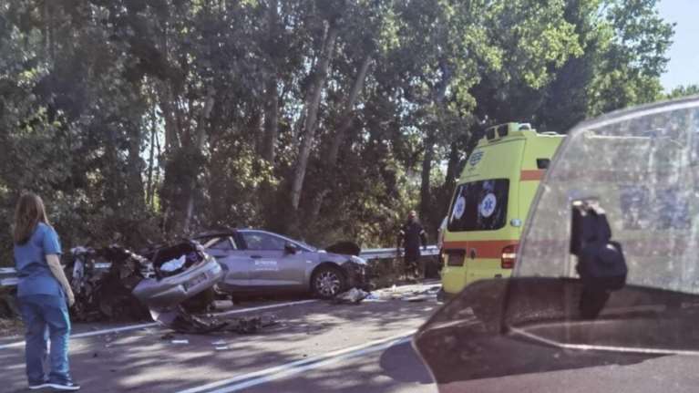 Ασύλληπτη τραγωδία στην Ξάνθη: Από 22 έως 25 ετών τα θύματα του πολύνεκρου δυστυχήματος - Πώς έγινε η σύγκρουση  [εικόνες - βίντεο]
