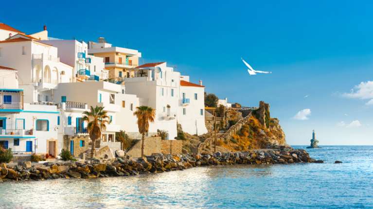 &quot;Αξέχαστο ταξίδι στη μαγευτική φύση, τις τέχνες και την ιστορία&quot; - Αυτό το ελληνικό νησί στα καλύτερα του κόσμου