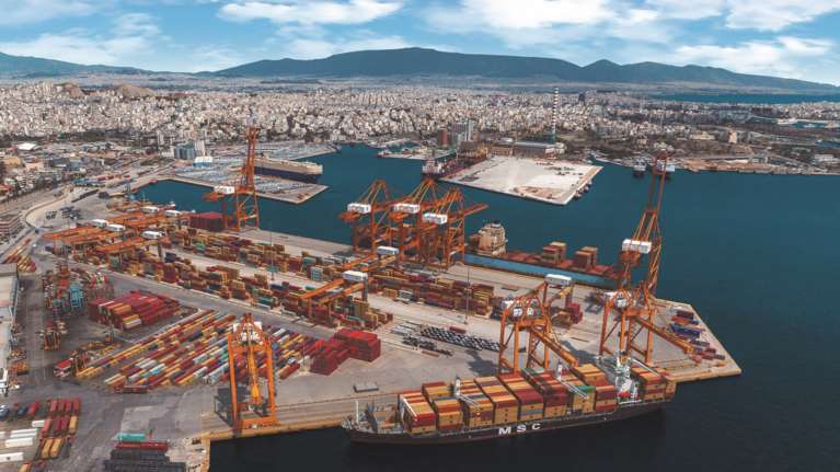 ΟΛΠ Α.Ε.: Επενδύοντας στο µέλλον µε σεβασµό στην κοινωνία και το περιβάλλον