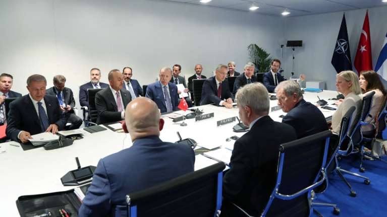 Διθύραμβοι των τουρκικών ΜΜΕ για το ΝΑΤΟ: &quot;Θρίαμβος στην Μαδρίτη - Αποδέχτηκαν τους όρους μας&quot;