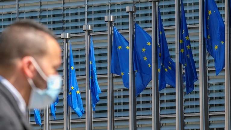 Εκκληση Κομισιόν στα κράτη μέλη: Ξεκινήστε νωρίς φέτος το εμβόλιο κατά της γρίπης