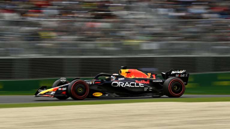 Formula 1: Ο Φερστάπεν πήρε τη νίκη στο επεισοδιακό Grand Prix της Αυστραλίας [εικόνες]