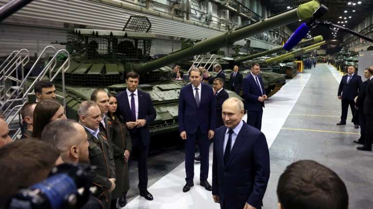 Η Ουκρανία έχασε και επίσημα την Αβντιίβκα: Κυρίως συμβολική η νίκη των Ρώσων - Συγχαίρει ο Πούτιν