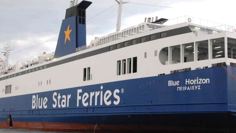 Έκρηξη σε πλοίο στο λιμάνι του Ηρακλείου - Τέσσερις τραυματίες, ο ένας διασωληνώθηκε