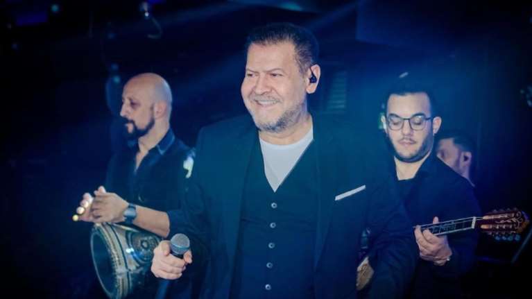 Στην εντατική ο Χάρης Κωστόπουλος: Μάχη για να κρατηθεί στη ζωή δίνει ο τραγουδιστής