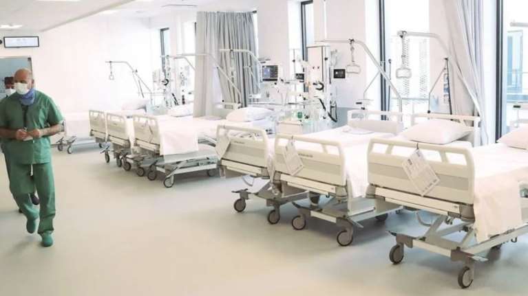 Δυσάρεστα νέα από το Ηράκλειο: Εγκεφαλικά νεκρή η 17χρονη μαθήτρια που υπέστη αλλεργικό σοκ σε εκδρομή του σχολείου της