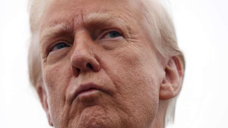 Τελεσίγραφο Τραμπ σε Ιράν: "Μην εξοπλίζεται τους Χούθι - Θα εξαλειφθούν ούτως ή άλλως"