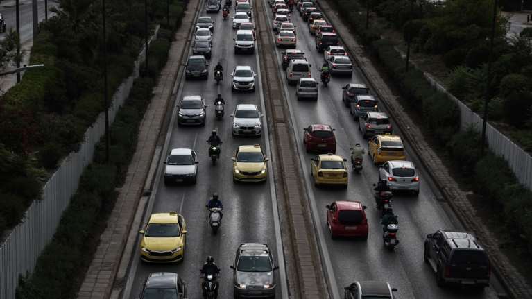 To νόμιμο κόλπο για να μειωθούν τα τέλη κυκλοφορίας φέτος κατά… 25%
