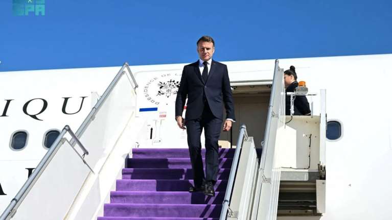 Γαλλία: Ο Μακρόν θα διορίσει νέο πρωθυπουργό πριν το Σάββατο, εάν καταρρεύσει η κυβέρνηση σε λίγη ώρα...