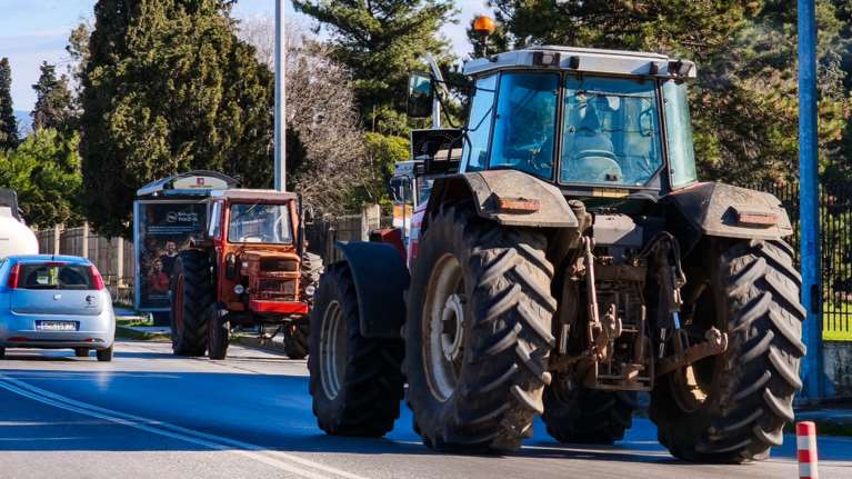 "Ναι" από την κυβέρνηση στο αίτημα των αγροτών για δύο συναντήσεις με τον πρωθυπουργό στο Μαξίμου