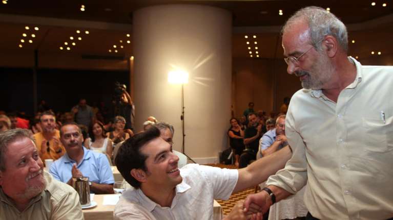 Πώς ο Αλέξης Τσίπρας πήρε τη θέση του Αλέκου Αλαβάνου- Η κόντρα τους και το debate των αρχηγών που τον εκτόξευσε