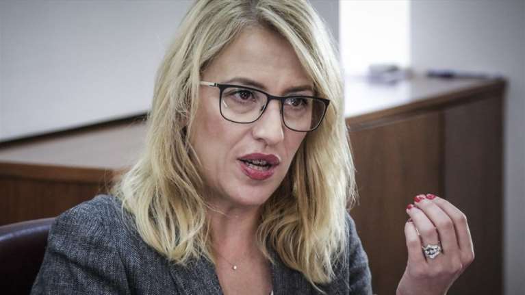 Η απολογία της Ρένας Δούρου στη δίκη για το Μάτι: "Ουδέποτε είπα ότι είναι πολιτική δίωξη, ουδέποτε βαρυγκώμησα"