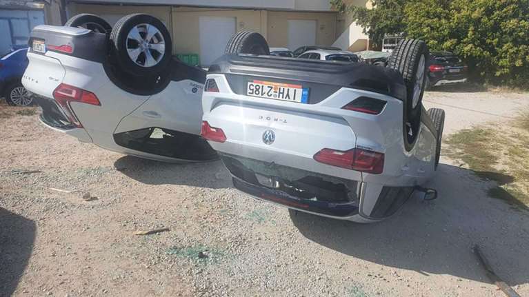 Ρόδος: Αντιδράσεις για την τραμπούκικη επίθεση ταξιτζήδων σε βάρος οδηγών και οχημάτων της εταιρείας UBER [εικόνες - βίντεο]