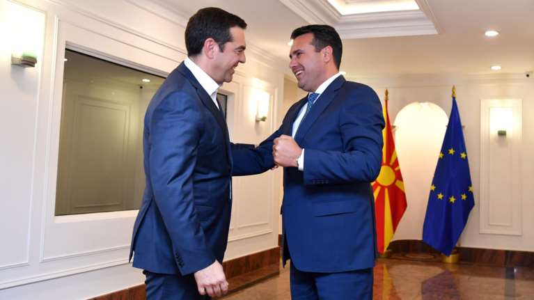 Κοινό άρθρο Τσίπρα-Ζάεφ: Καλούν σε μέτωπο προοδευτικών δυνάμεων κατά της Ακροδεξιάς