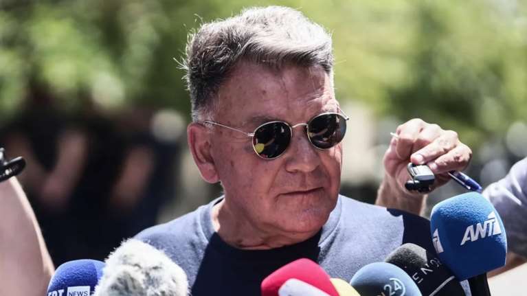 Νέα Φιλαδέλφεια: Kούγιας για επίθεση στην καφετέρια συλληφθέντα στους Αμπελόκηπους: Τον άφησαν ανυπεράσπιστο