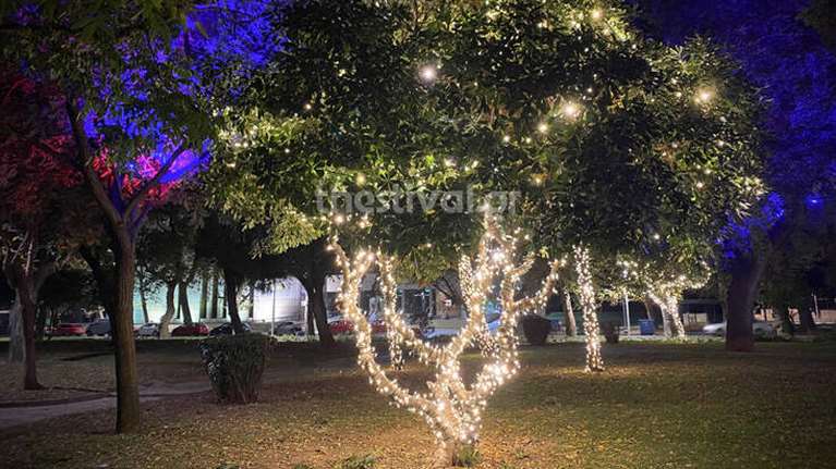 Θεσσαλονίκη: Στολίζουν και τα νοσοκομεία για τα Χριστούγεννα