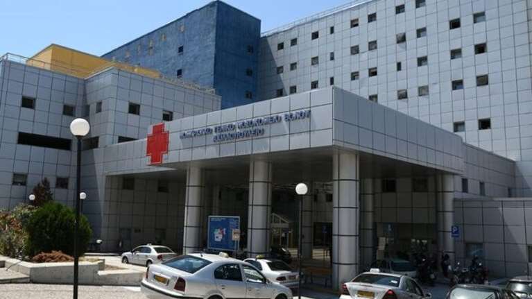 Θλίψη στο Βόλο: Πέθανε 19χρονη από καρκίνο - "Λύγισαν'' οι γιατροί και ο δάσκαλοί της [εικόνες]