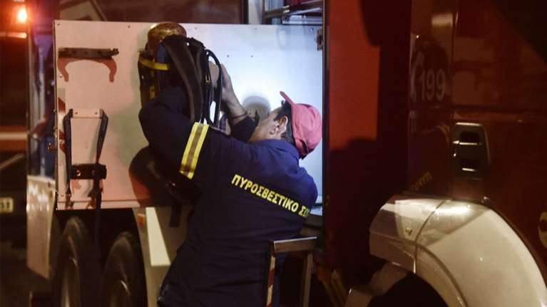 Λιβαδειά: Πενταμελής οικογένεια με τρία μωρά παραλίγο να καεί μέσα στο σπίτι της