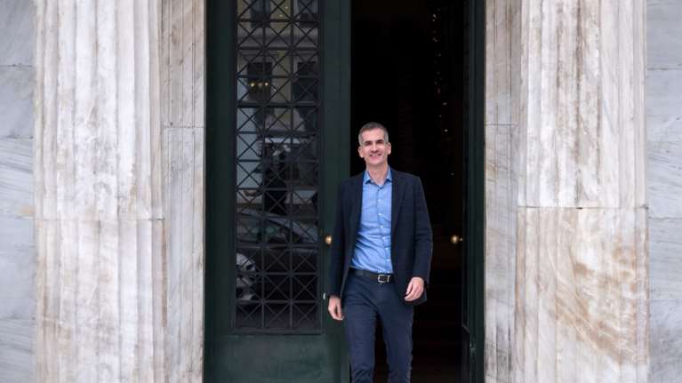 Μήνυμα Μπακογιάννη μία ημέρα πριν παραδώσει τον Δήμο Αθηναίων στον Δούκα: &quot;Δεν αφήνω την Αθήνα&quot;