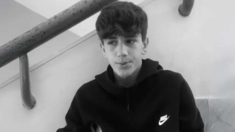 Βούλιαξαν τα social με συγκινητικά &quot;αντίο&quot; στον 14χρονο που πνίγηκε στον Άραχθο - &quot;Πού πας Σπυράκο μου και με αφήνεις μόνη;&quot;