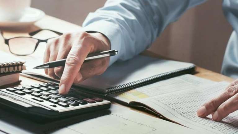 ΕΝΦΙΑ, Φόρος Εισοδήματος, Τέλη Κυκλοφορίας: Όλες οι φορο-υποχρεώσεις μέχρι το τέλος του μήνα